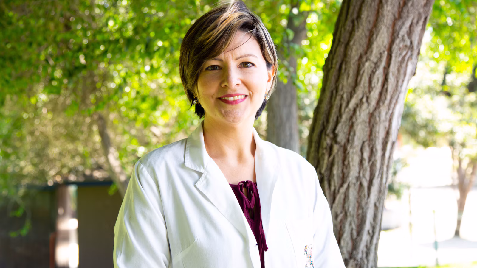 AI Voice Agents for Nursing Courses - nursing professional welcoming students